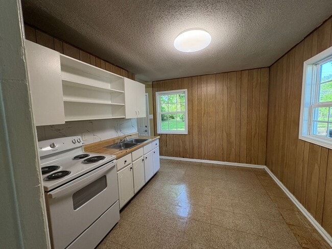 Building Photo - 3 Bedroom 1 Bath Home in Millington