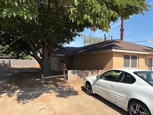 Primary Photo - 8202 Vernon Ave