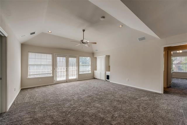 Building Photo - 577 Indian Rock Dr