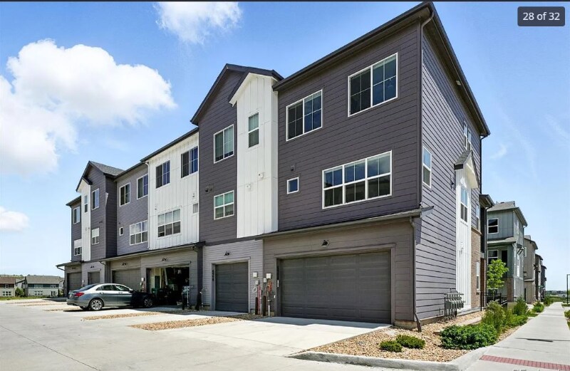 Building Photo - 6988 Ipswich Ct