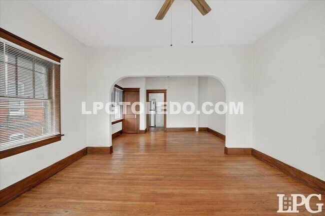 Building Photo - 414 Platt St