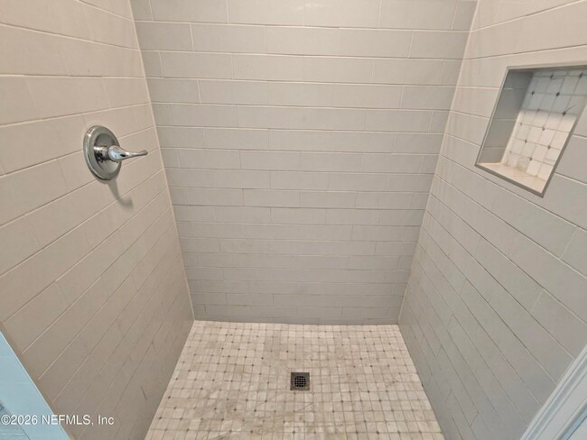 Building Photo - 1447 Lawrence Pl