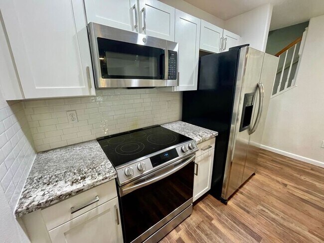 Building Photo - 91-434 Kunehi St