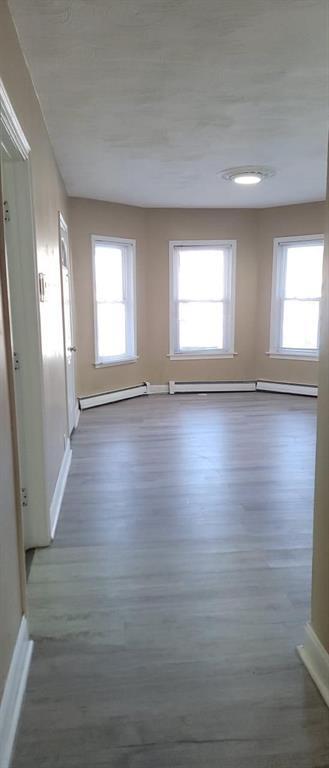 Building Photo - 38 Glenham St