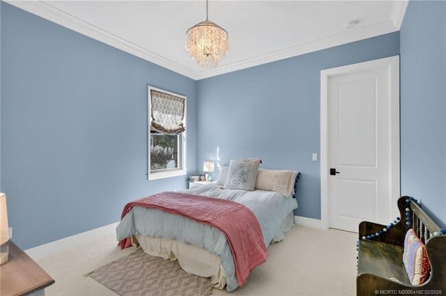 Building Photo - 5407 SW Pomegranate Way