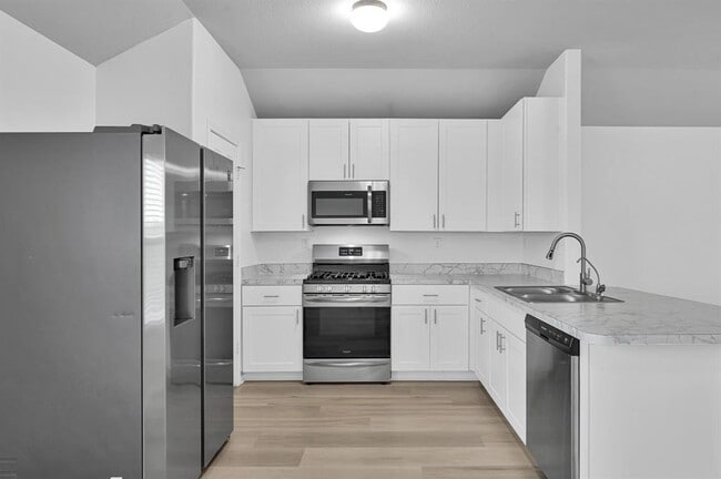 Building Photo - 21011 Twining Rose Ln