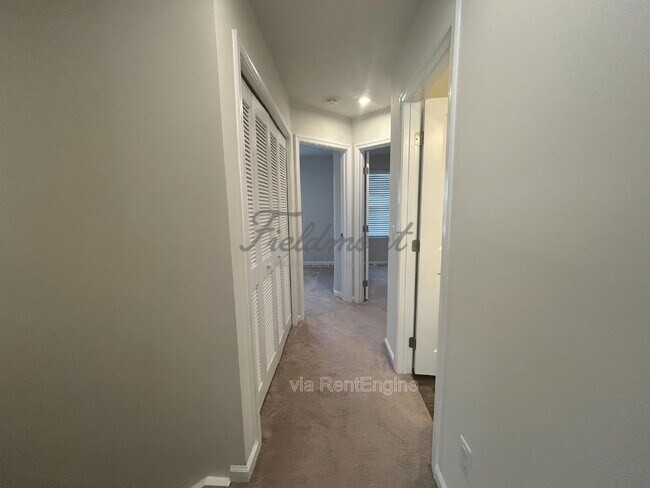 Building Photo - 574 Preakness Run