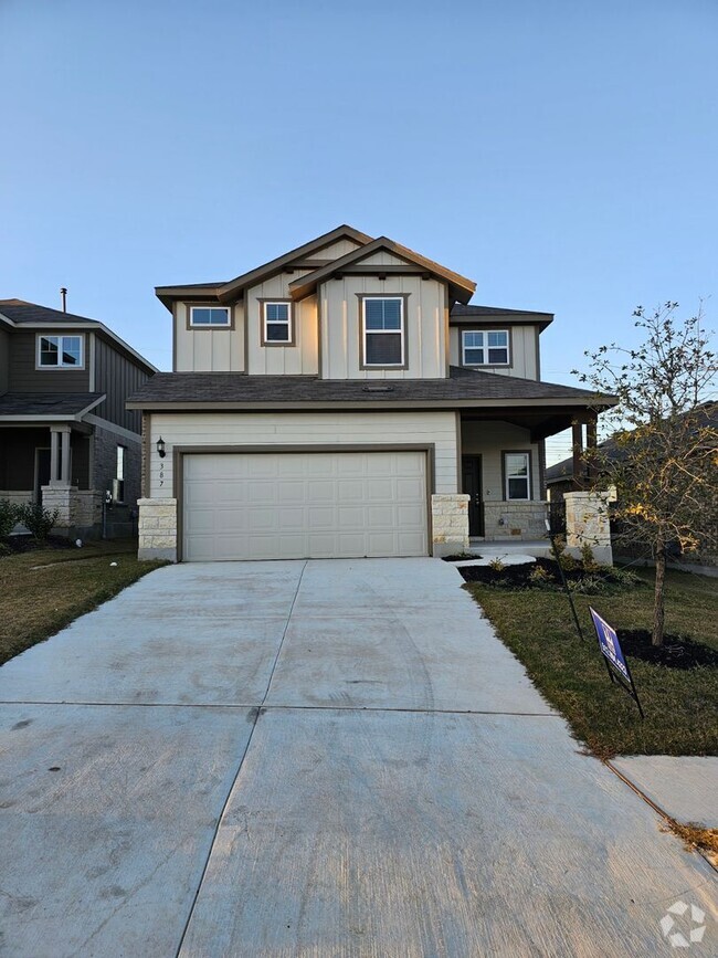 Building Photo - Brand New 4 Bed, 3 Bath Home in Buda - Rea...