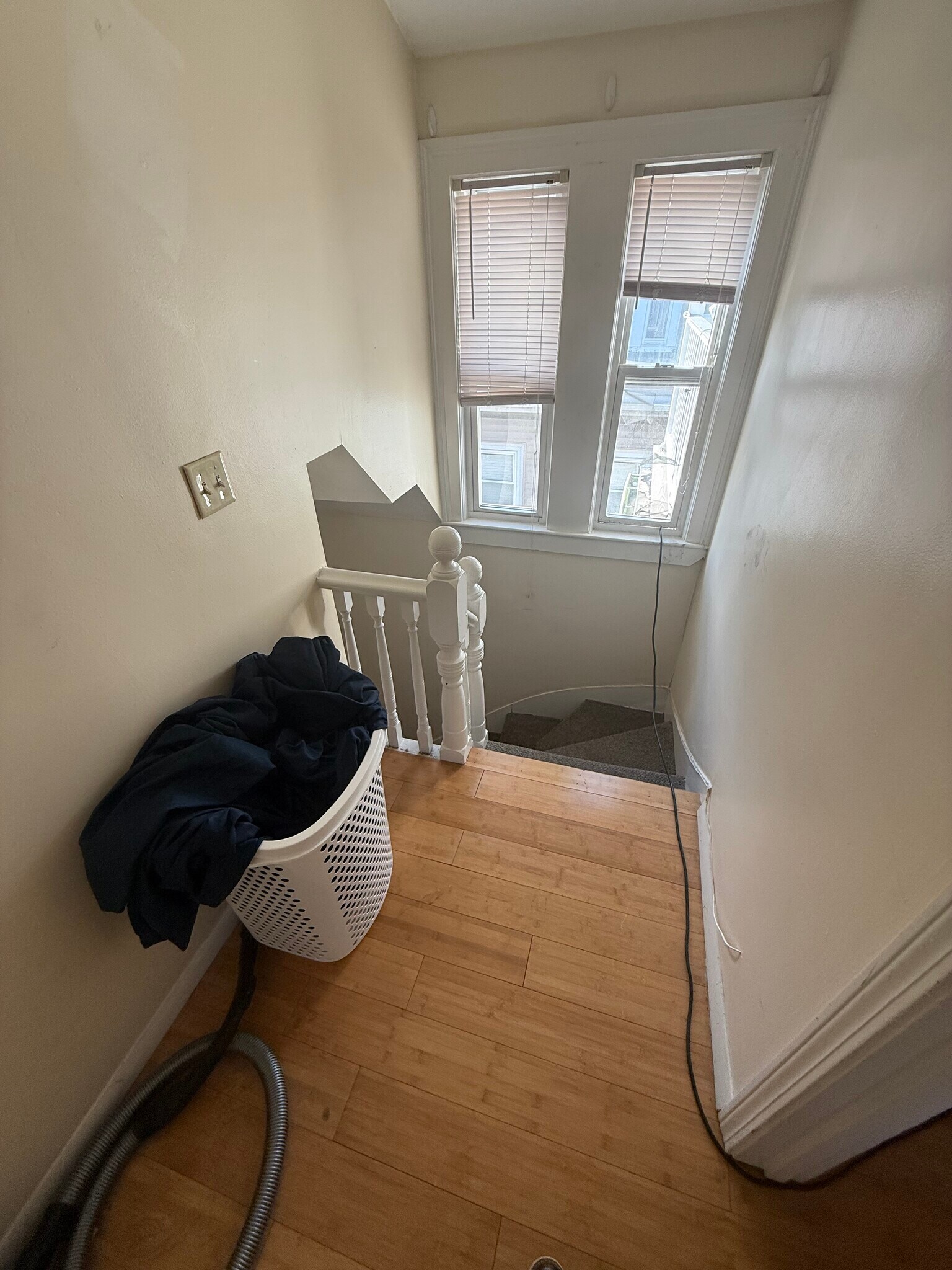 Building Photo - 34 Pratt St