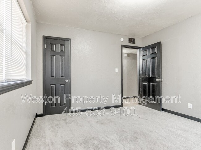 Building Photo - 1608 Magnolia Ave