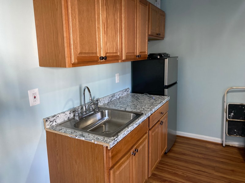 Building Photo - 322 Kirby St