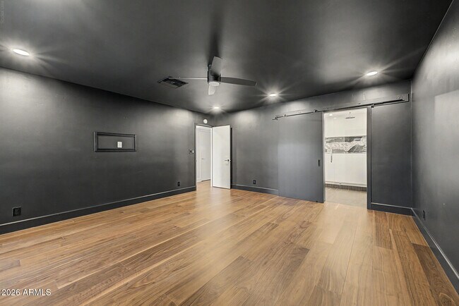Building Photo - 3736 E Montecito Ave