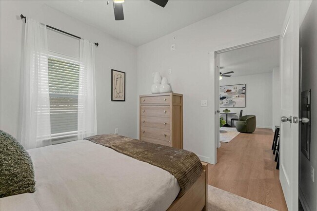 Building Photo - 818 Morningside Dr