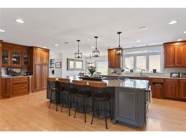 Building Photo - 5816 Northwood Dr