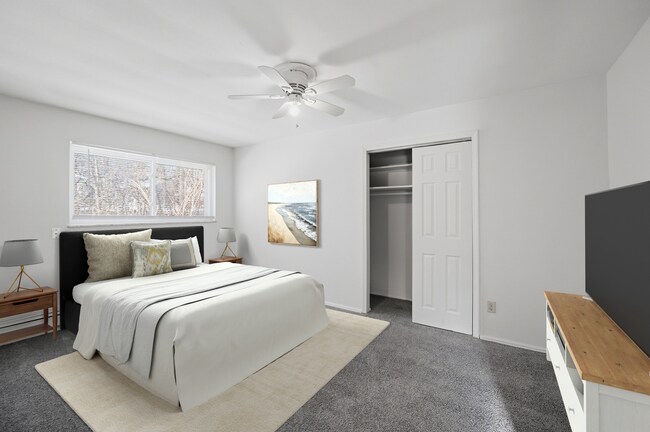 2B STAGED (3).jpg - Beechcrest Apartments