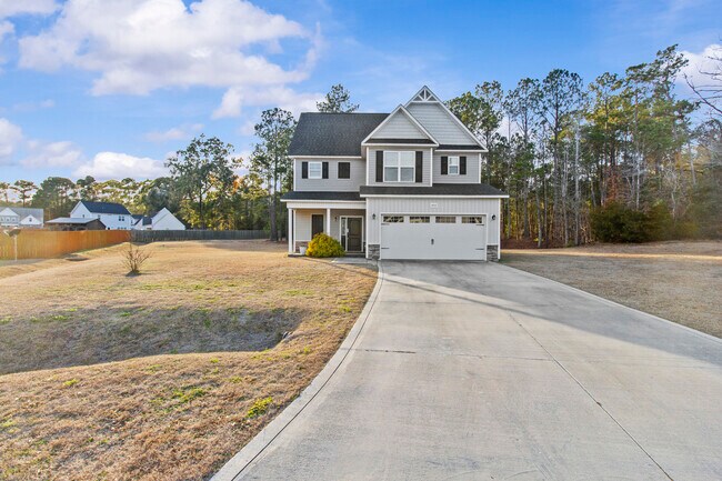 Building Photo - 405 Crestmont Ct