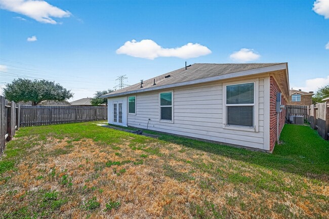 Building Photo - 22202 Thresher Ct