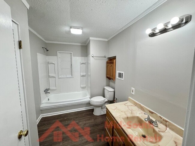 Building Photo - 4093 Barron Ave