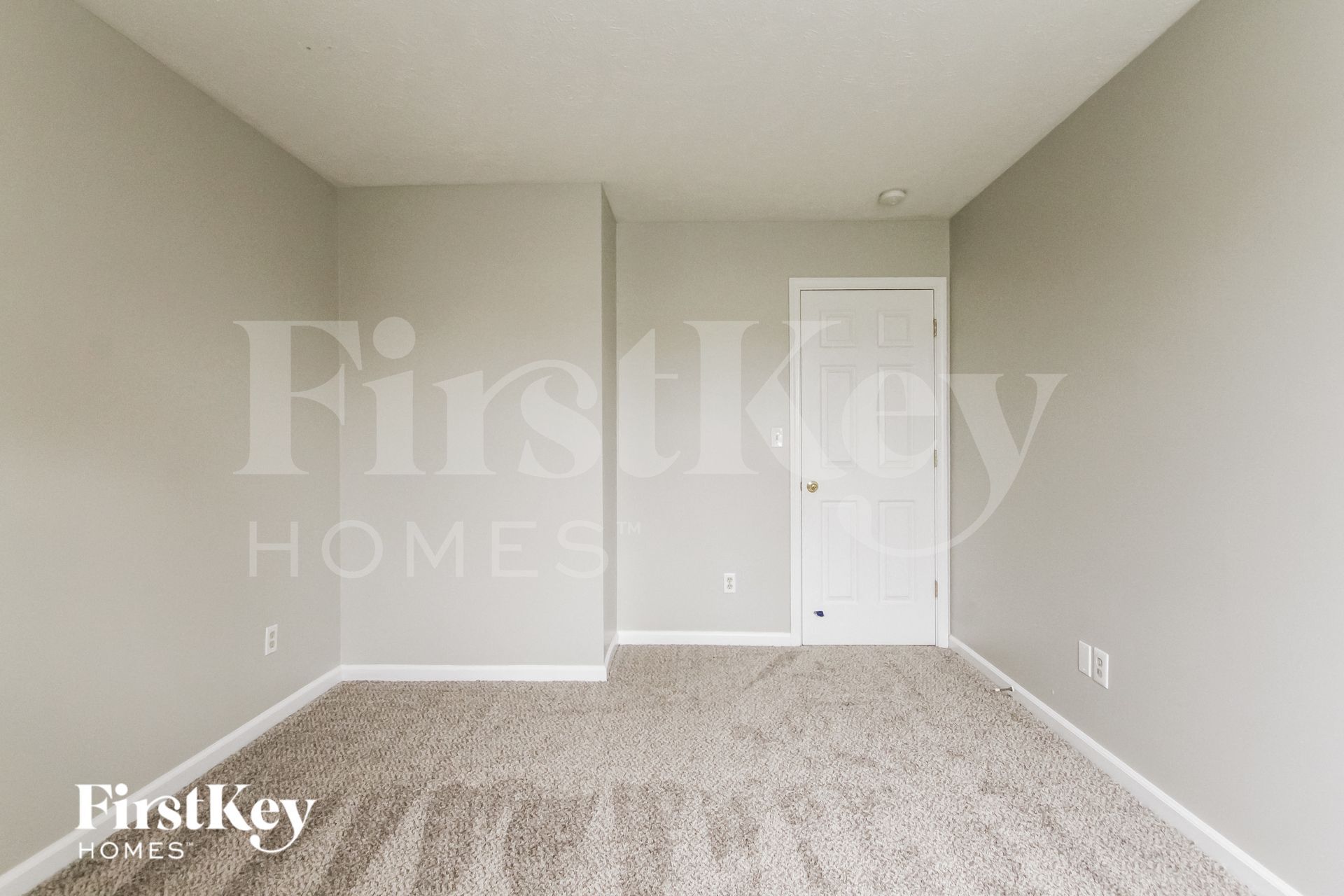 Building Photo - 8051 Little River Ln