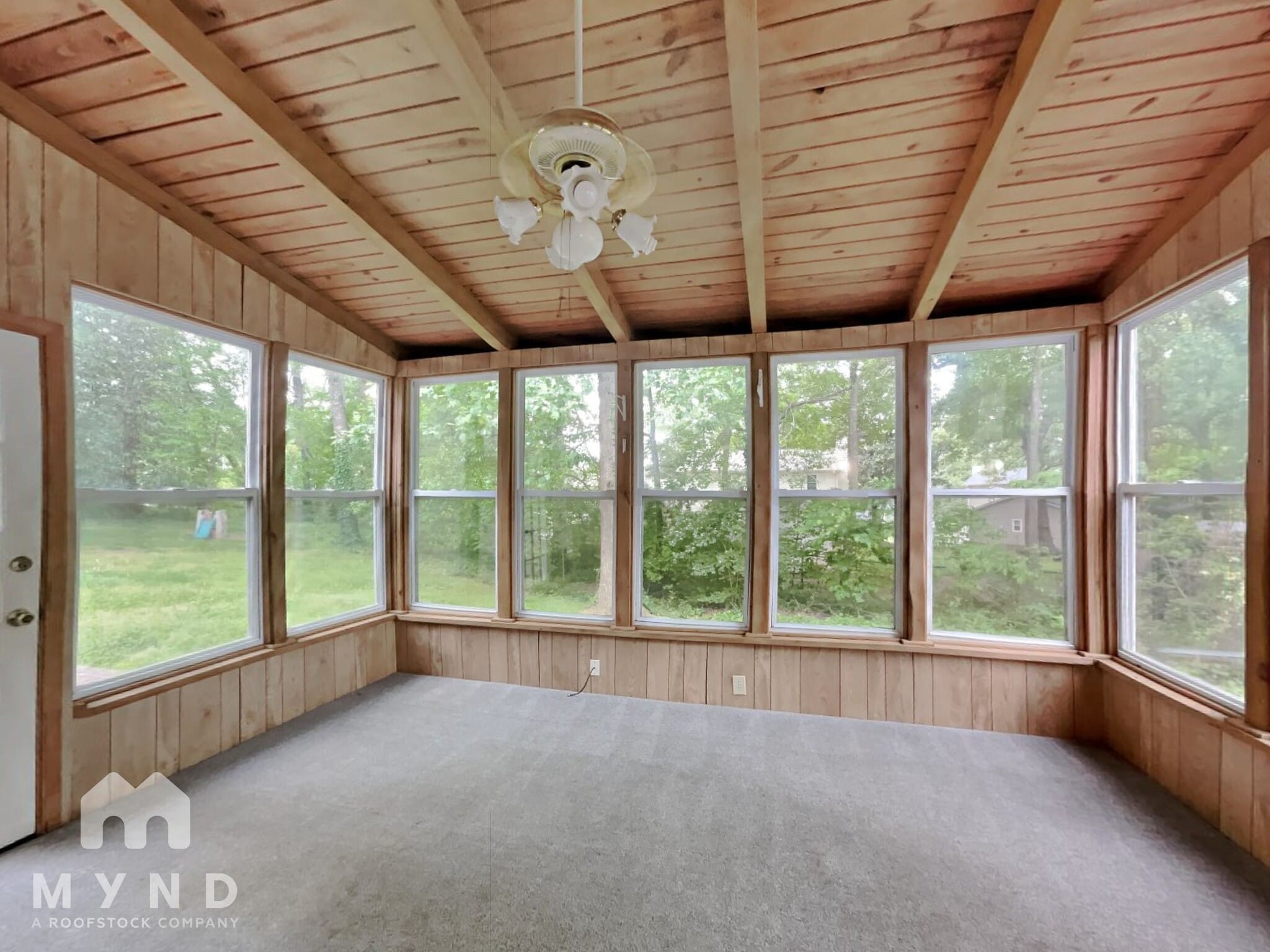 Building Photo - 2211 Tarence Ln SW