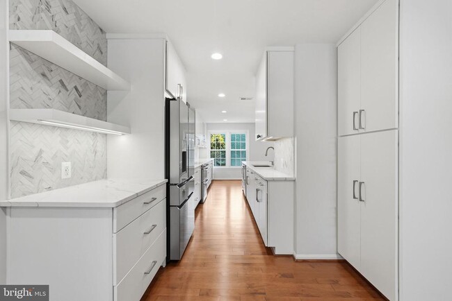 Building Photo - 10429 Red Granite Terrace