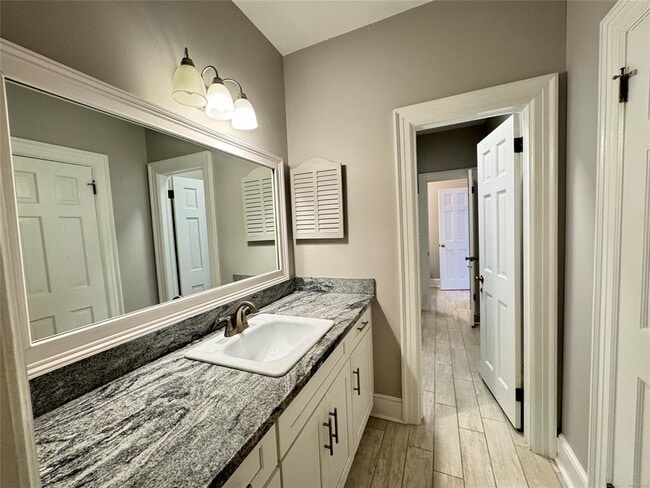 Building Photo - 1244 Gregory Ave