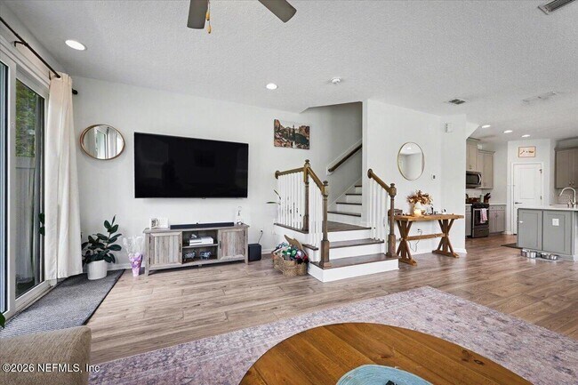 Building Photo - 11150 Minnetta Ct