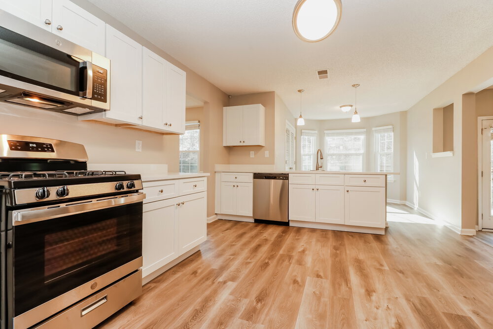 Building Photo - 7210 Mahogany Dr