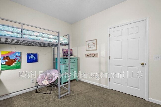 Building Photo - 121 Tappan Zee Dr