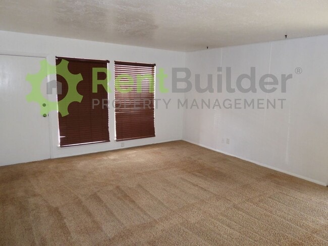 Building Photo - SCHEDULE YOUR SHOWING TODAY