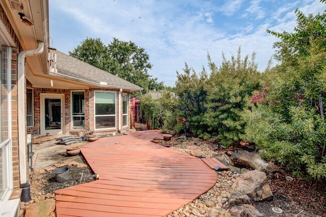 Building Photo - 11618 Snowmass Dr