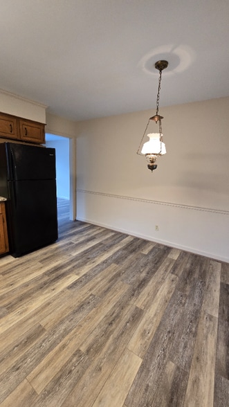 Building Photo - 105 Colebrook Ct