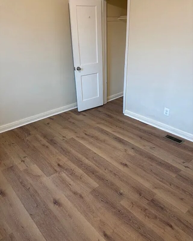 Building Photo - 752X Lange St