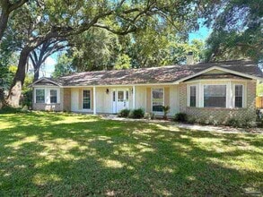 Building Photo - 3202 Swan Ln