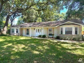 Building Photo - 3202 Swan Ln