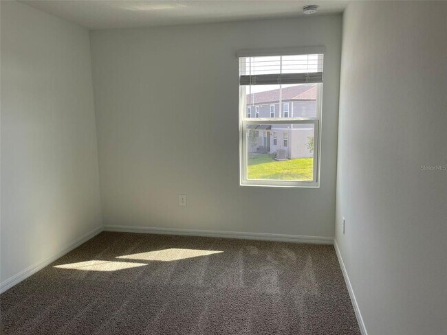 Building Photo - 16447 Bird of Paradise Ave