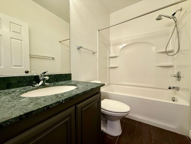 Building Photo - COMING SOON 5/BD 3/BA Home W/ Expansive Yard, Solar Panels, and No Rear Neighbors!