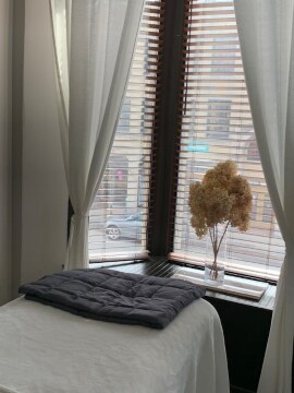 Building Photo - 614-626 W Lake St