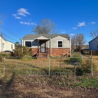 Building Photo - 1609 Ray St NE