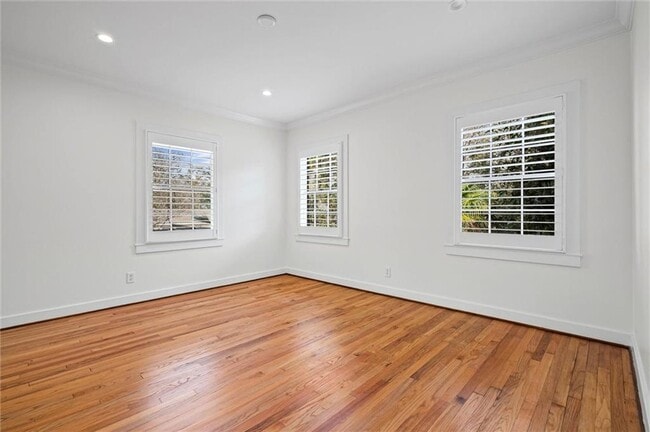 Building Photo - 3521 W Stillwood Ln