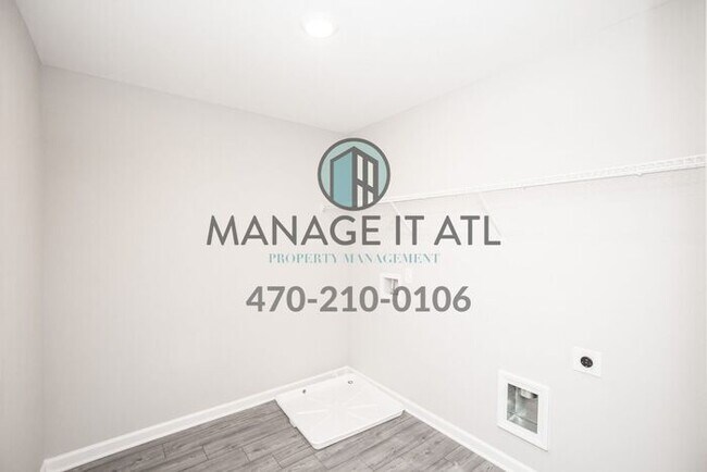 Building Photo - Beautiful 4 bedroom house in Mill Creek Hi...