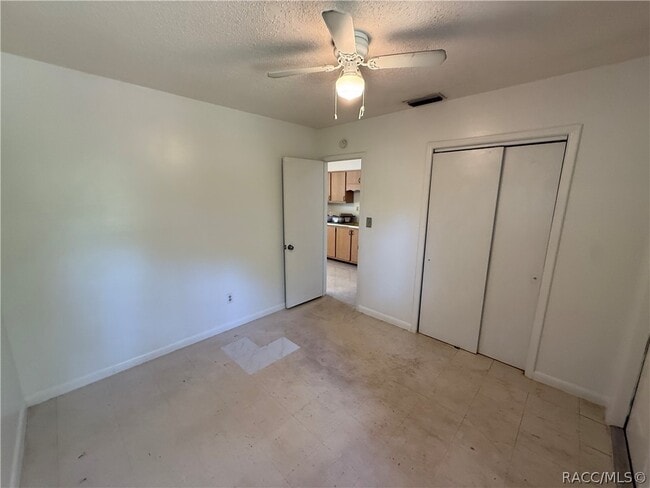 Building Photo - 7115 W Porpoise Dr