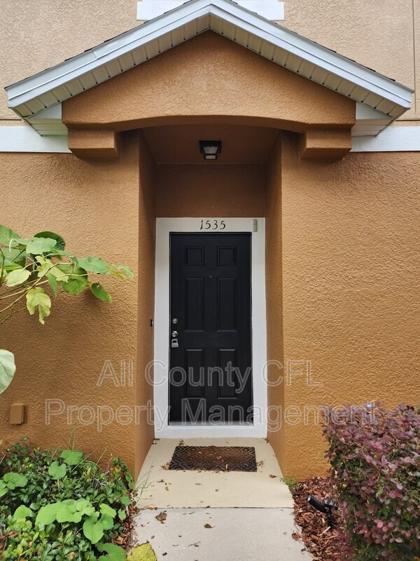 Building Photo - 1535 Broken Oak Dr