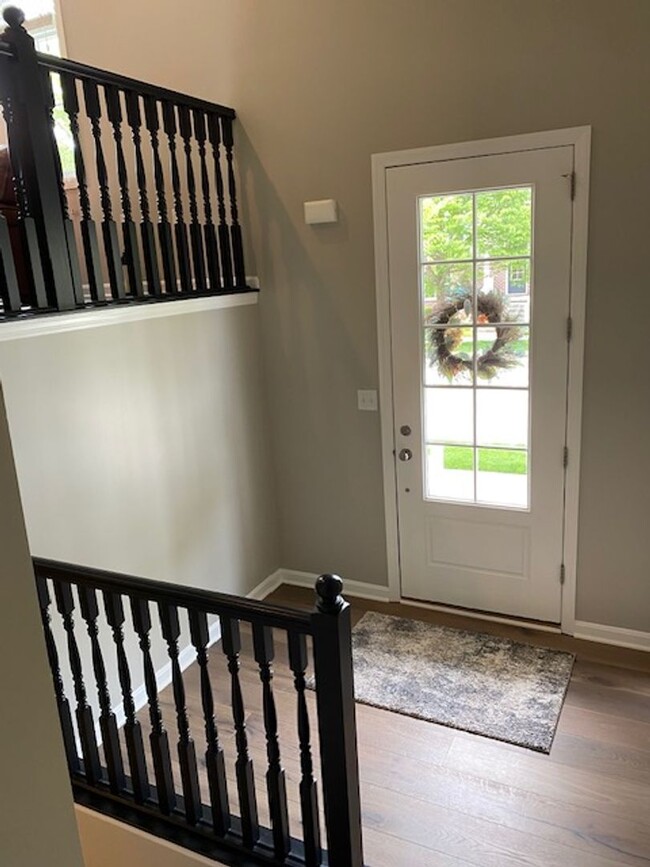 Building Photo - 3 Bedroom Luxury Townhome Rental for US OPEN!