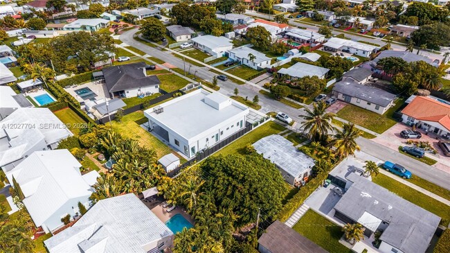Building Photo - 11450 SW 59th Terrace