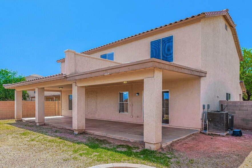 Building Photo - 3152 E San Manuel Rd