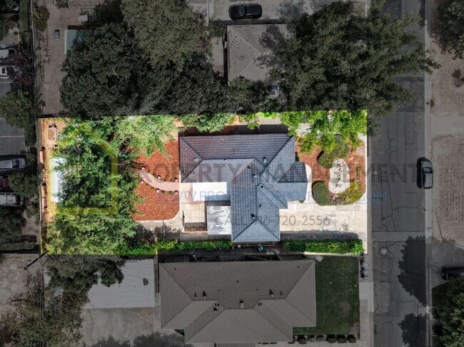 Building Photo - 9550 Colton Ave