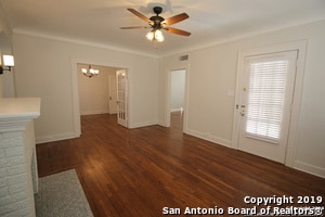 Building Photo - 131 E Ridgewood Ct