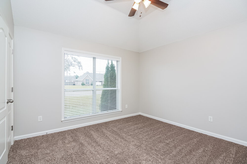 Building Photo - 6391 Braybourne Main