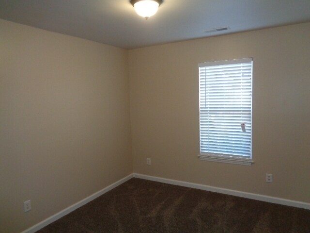 Building Photo - 1578 Laurel Ledge Dr